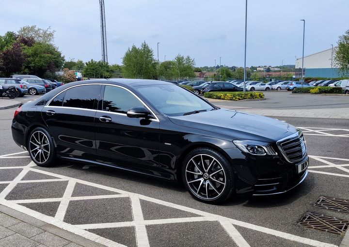 cheap taxi london heathrow airport (lhr) to swindon transfers